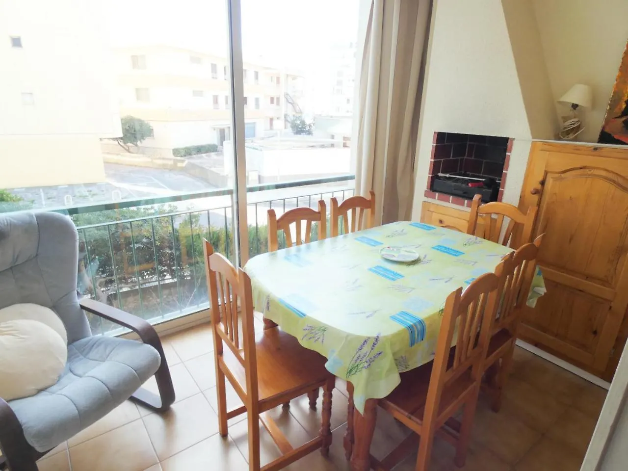 Golf 8 Appartement Roses Spanje